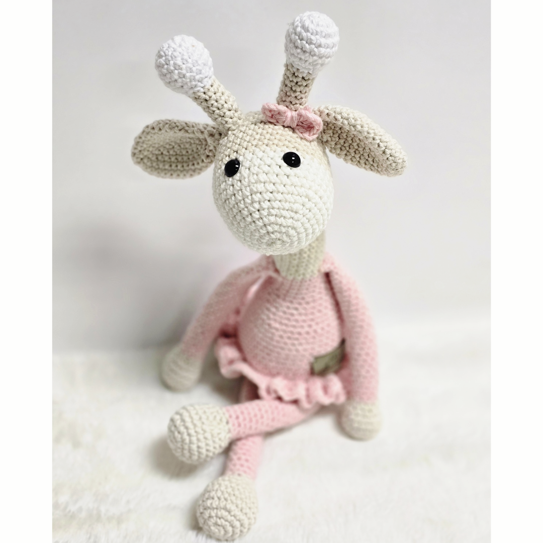 Amelie Giraffe