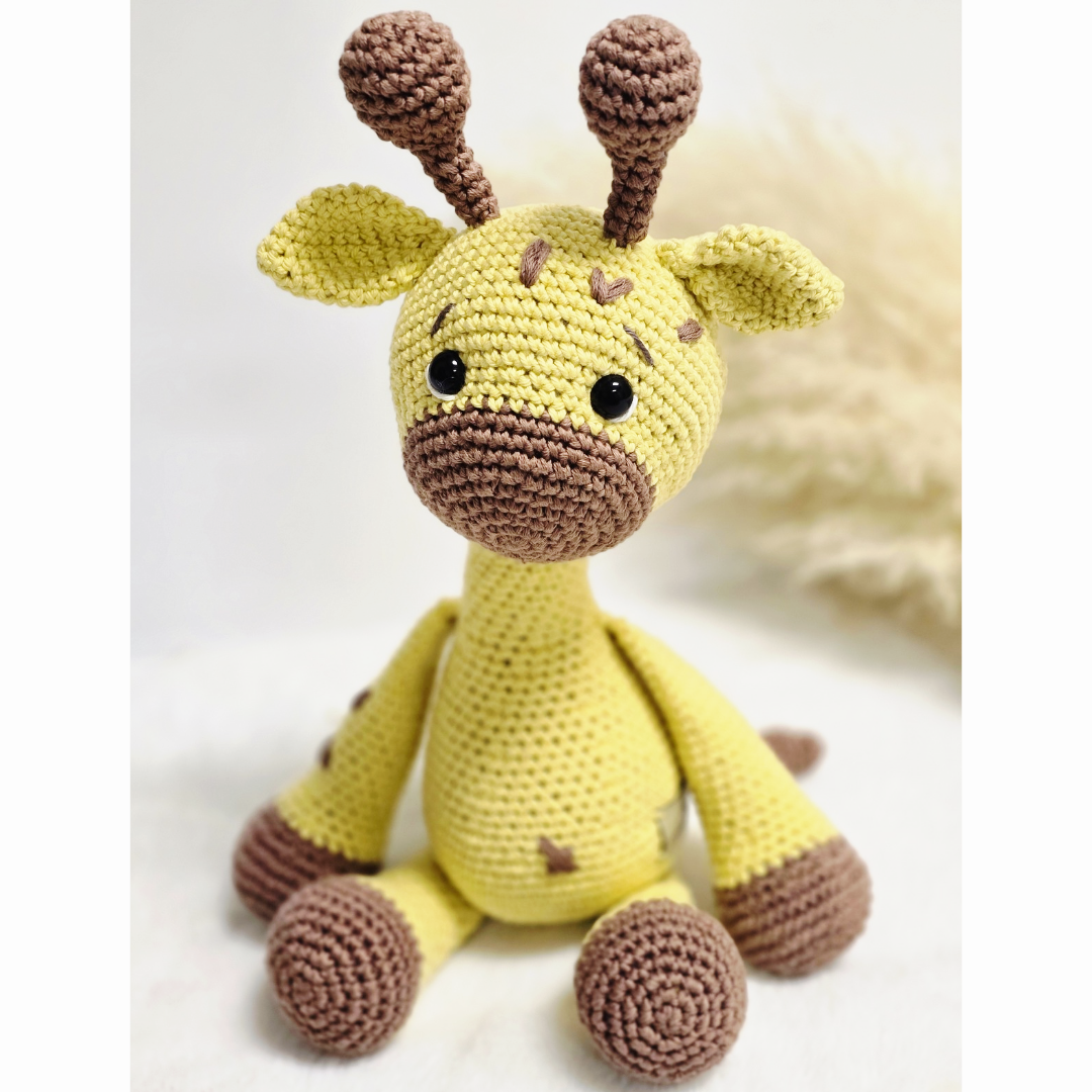 Goldie Giraffe - Made to Order