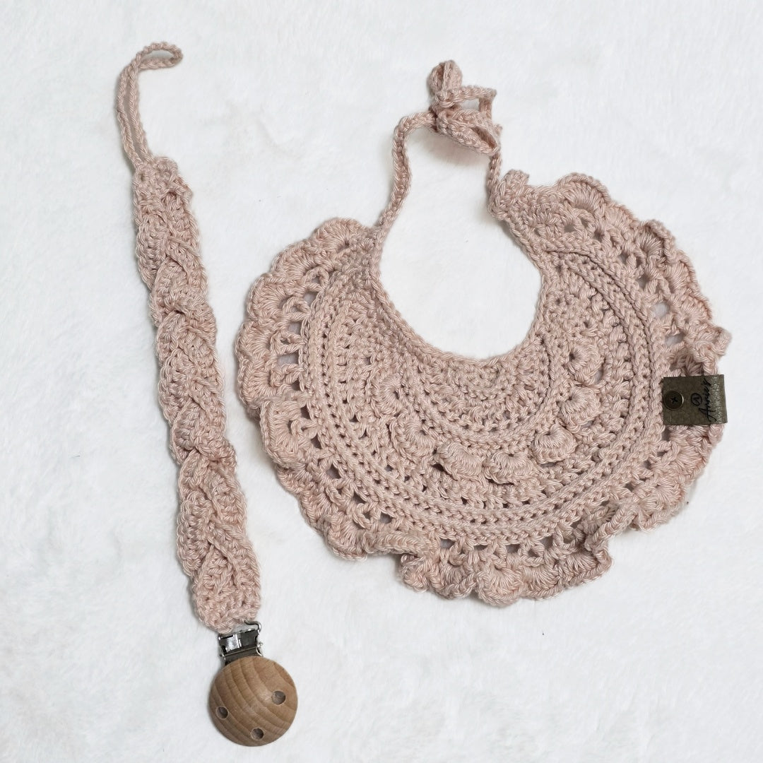 Bib & Dummyclip Gifts Set