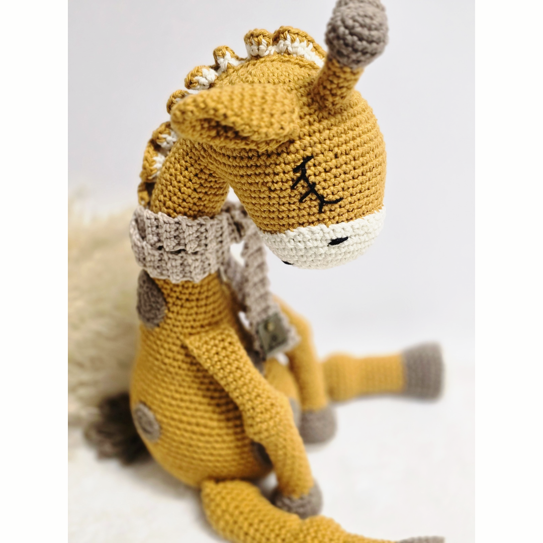 Ollie Giraffe