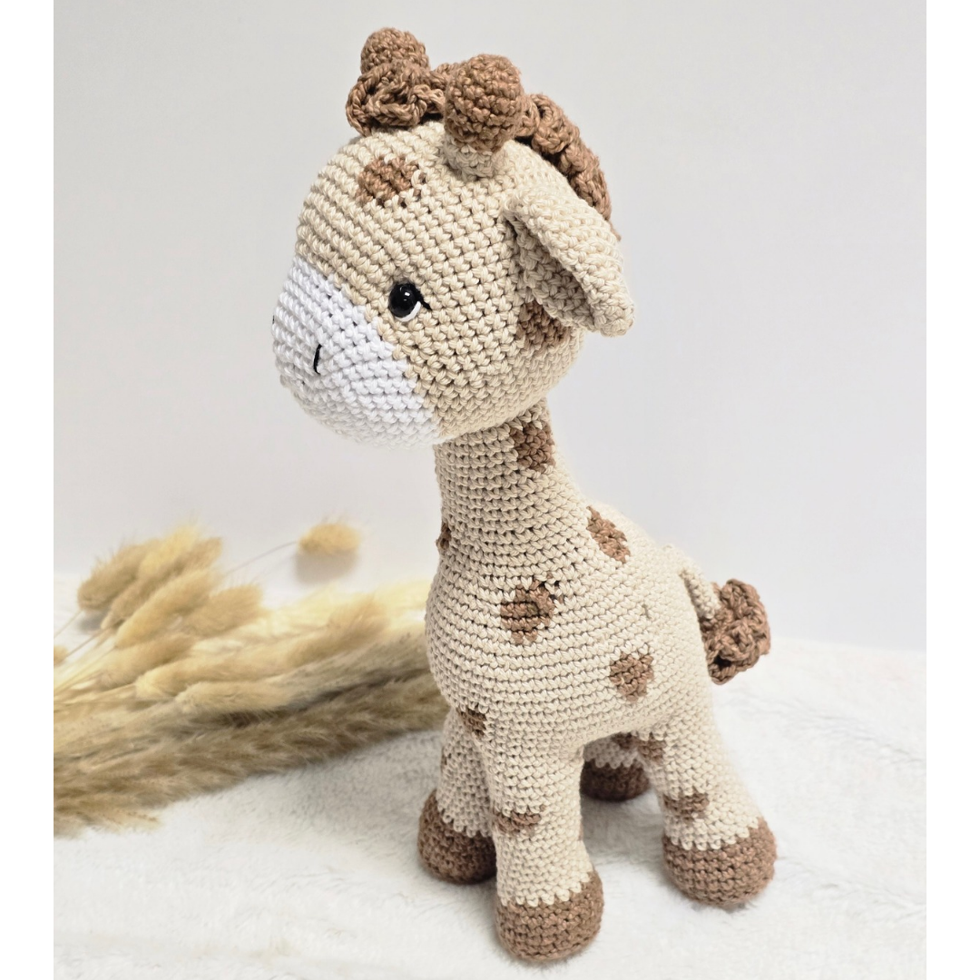 Gio Giraffe