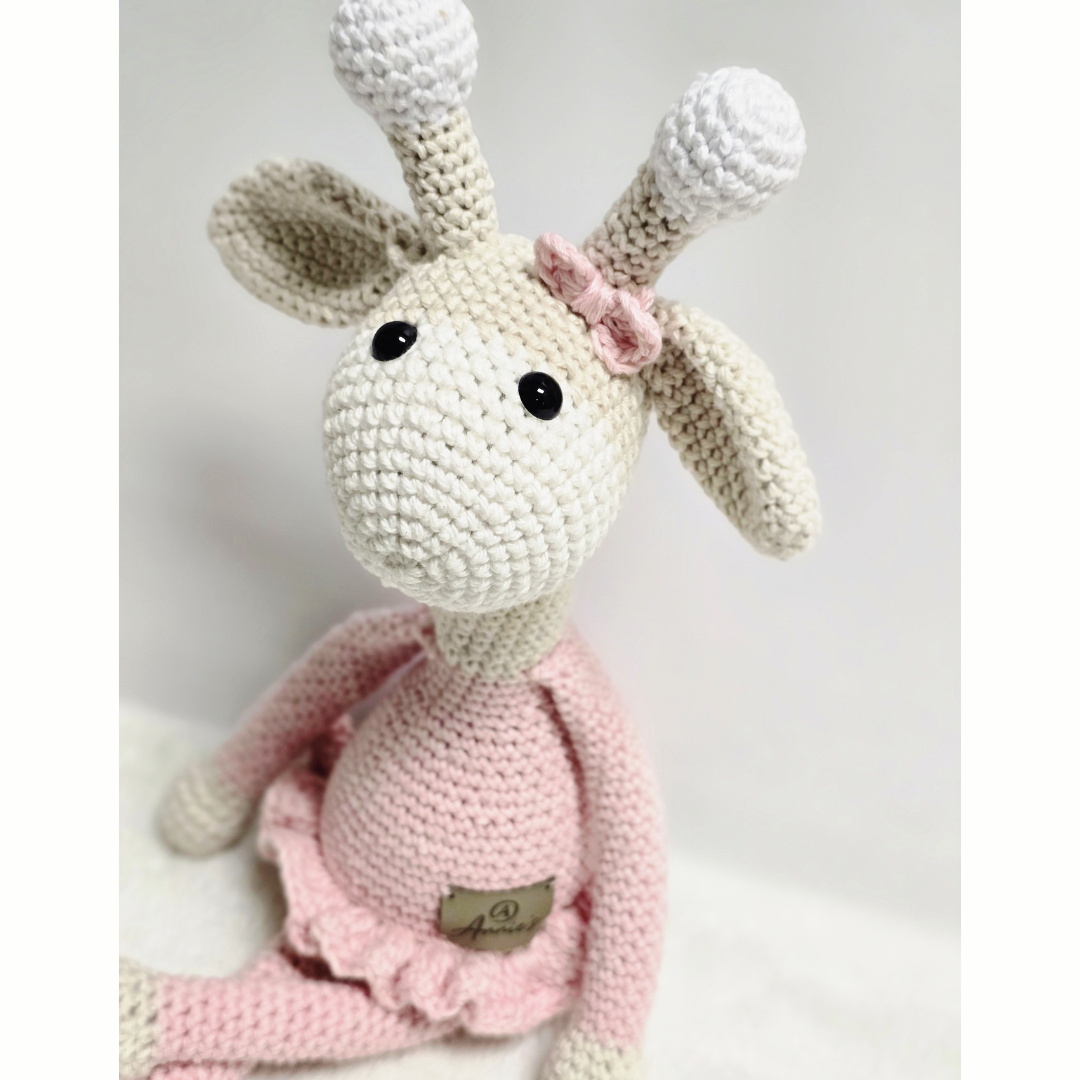 Amelie Giraffe